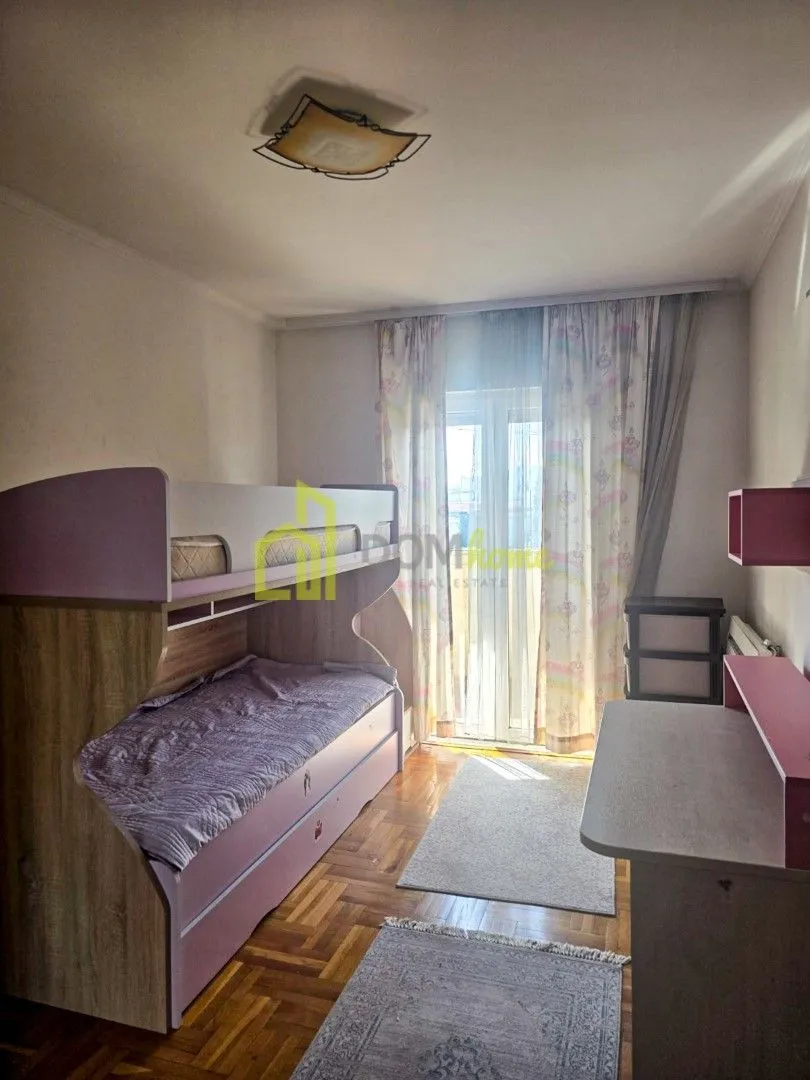 Prodaja, trosoban stan, 106m², Krivi Most, Podgorica