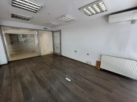 Rent, office space, 198m², Grbavica, Novi Sad Sve Podlokacije - image 11