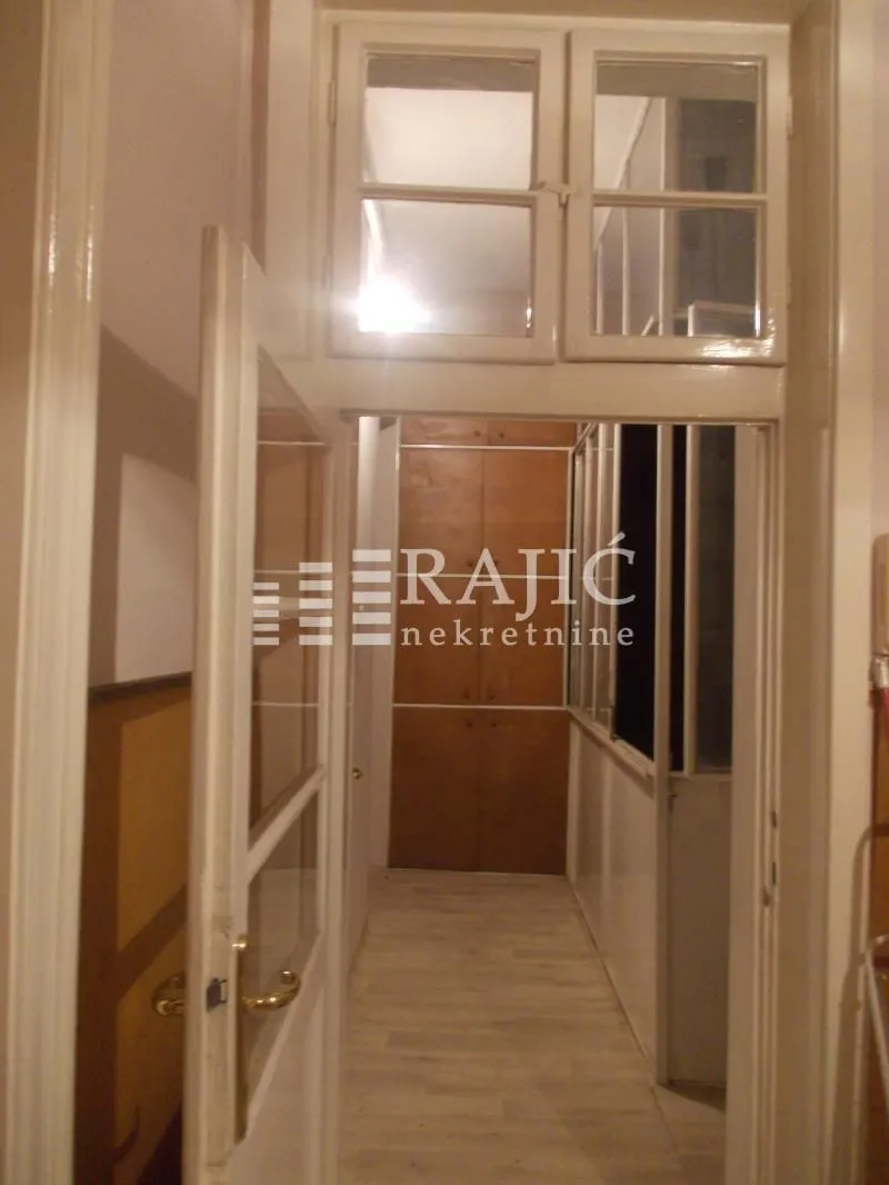 Rent, office space, 100m², Stari Grad, Beograd