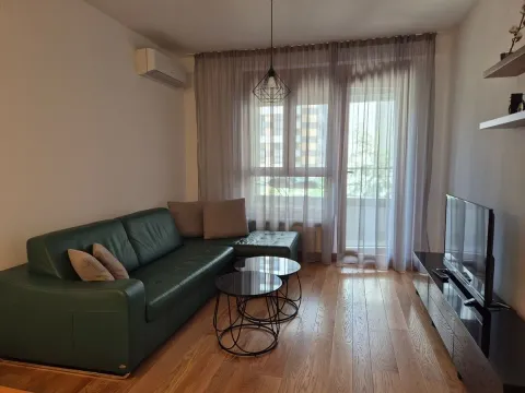Stan in Novi Beograd Blok 65