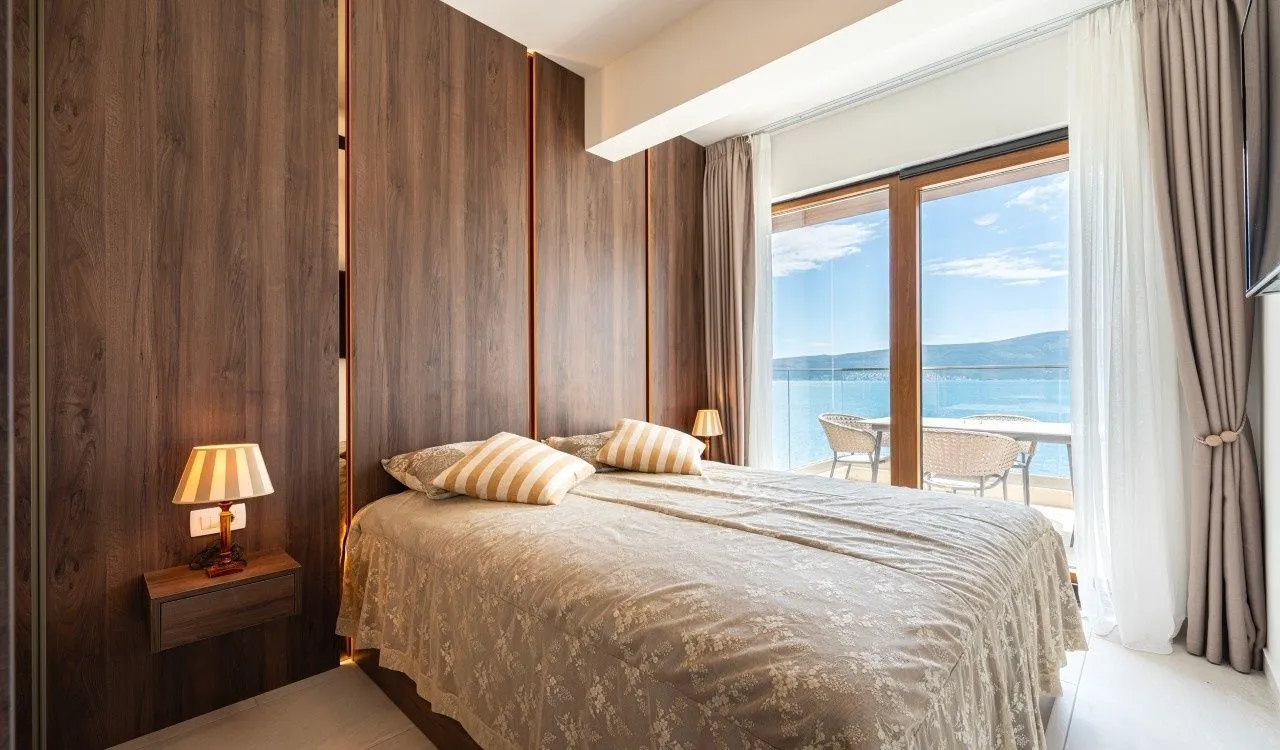 Prodaja, dvosoban stan, 67m², Opatovo, Tivat