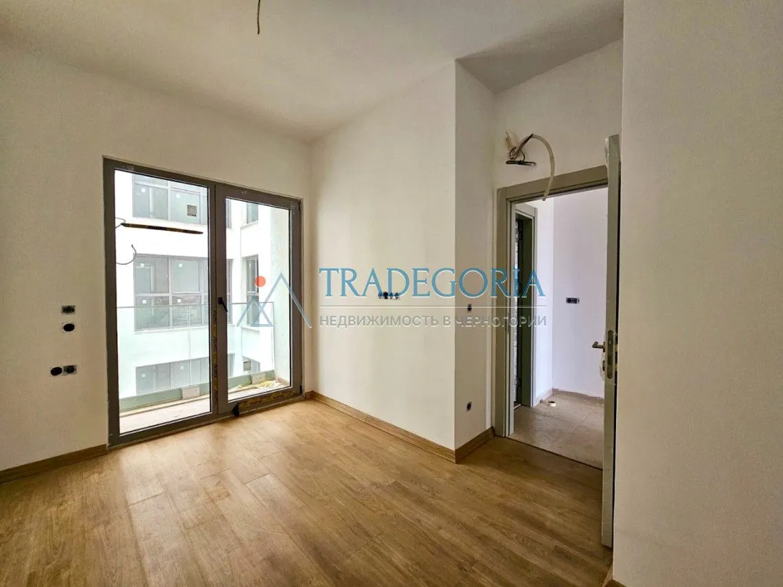 Prodaja, dvosoban stan, 70m², Bar, Crna Gora