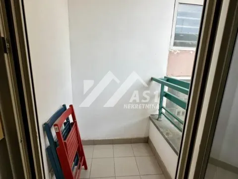 Izdavanje, jednosoban stan, 41m², Bulevar Oslobodjenja, Novi Sad Sve Podlokacije - image 10