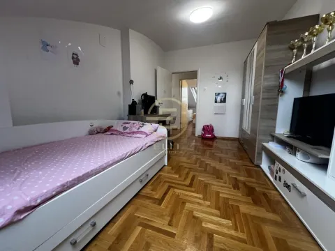 Sale, four bedroom apartment, 89m², Grbavica, Novi Sad Sve Podlokacije - image 16