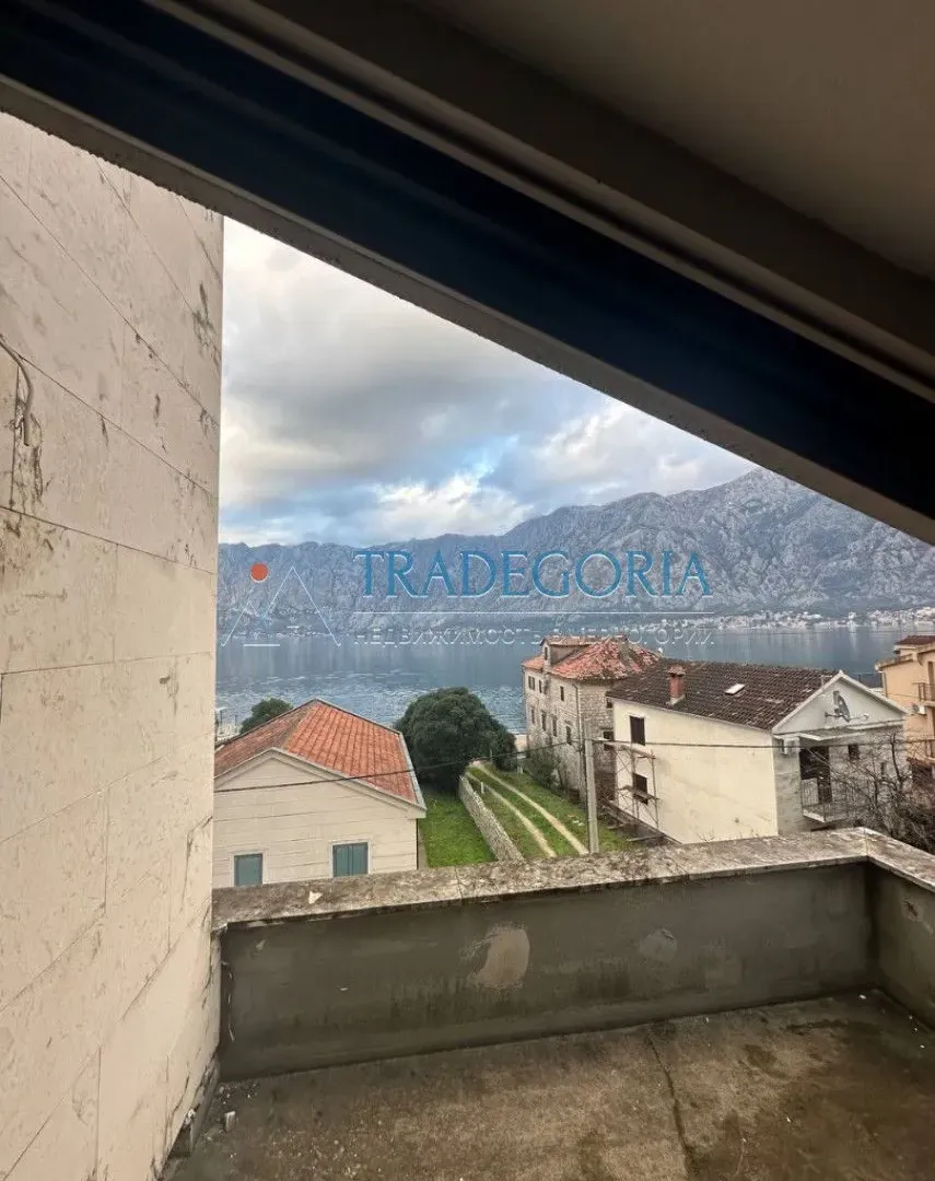 Prodaja, kuća, 516m², Prčanj, Kotor