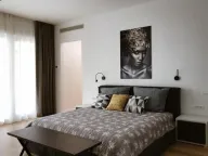 Prodaja, jednosoban stan, 146m², Centar, Tivat - image 14