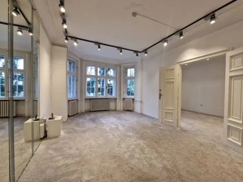 Izdavanje, poslovni prostor, 119m2, Vračar Centar, Vračar, Beograd Izdavanje, poslovni prostor, 119m2, Vračar Centar, Vračar, Beograd
