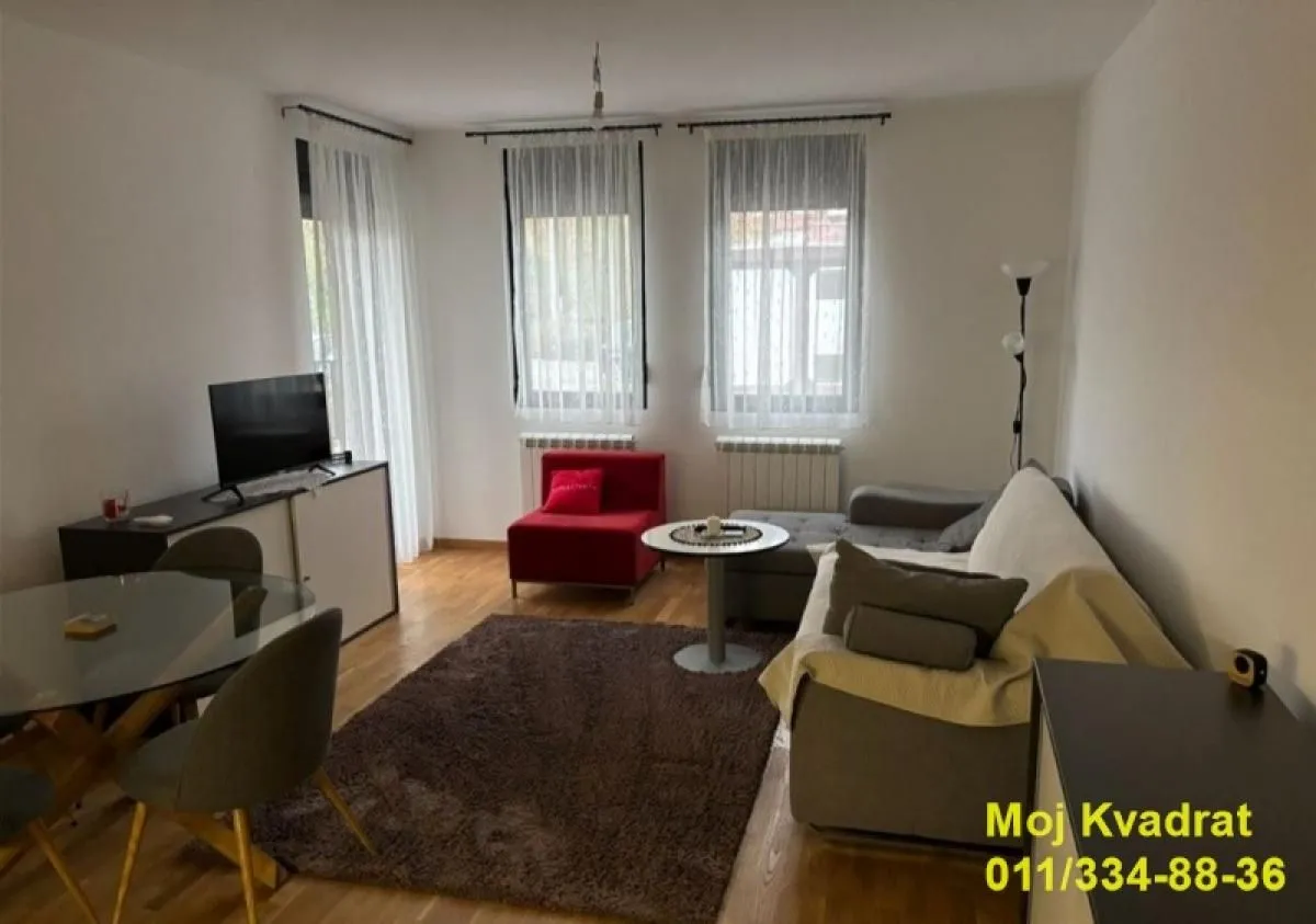 Prodaja, jednosoban stan, 44m², Farmaceutski Fakultet, Voždovac Sve Podlokacije