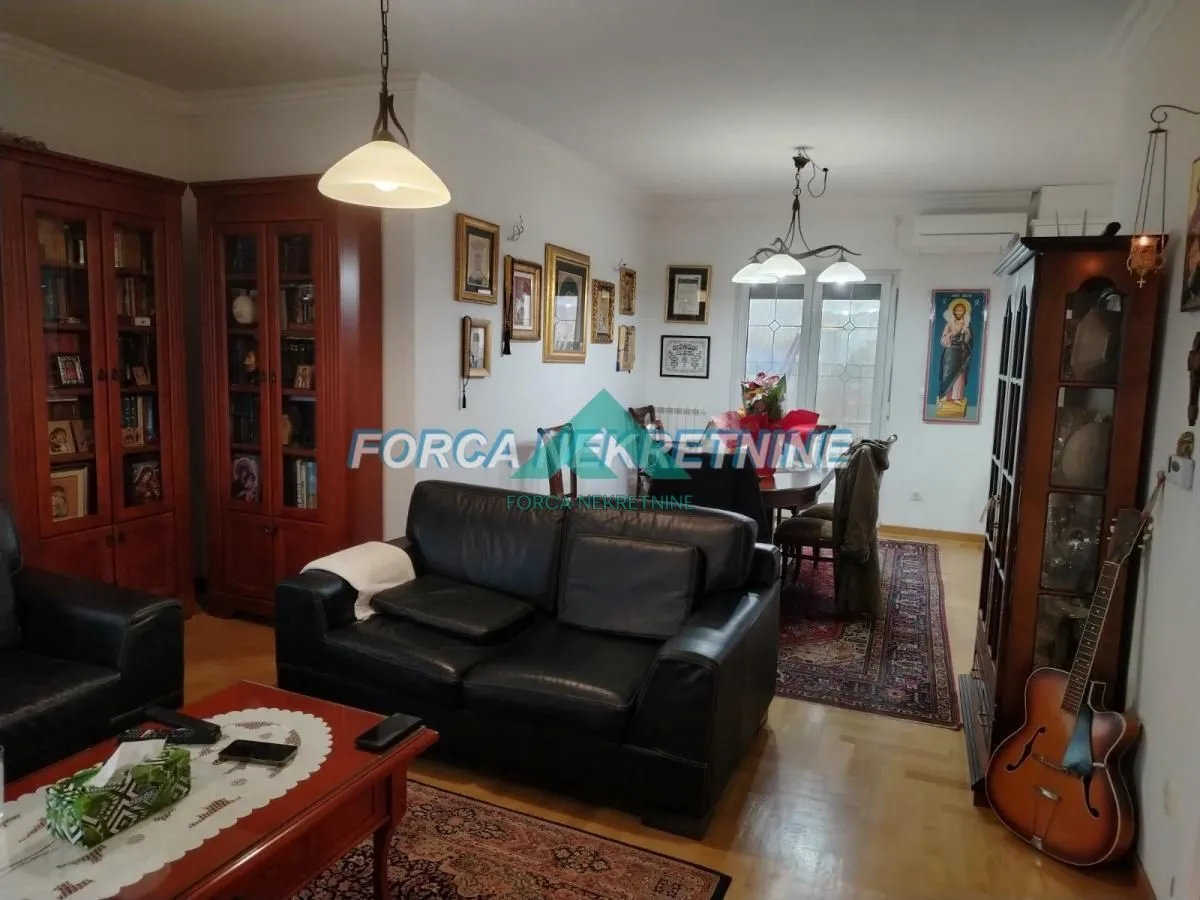 Prodaja, kuća, 431m², Višnjička Banja, Palilula Sve Podlokacije