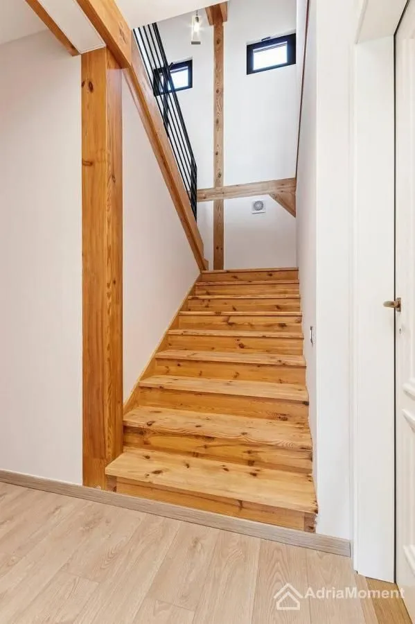 Prodaja, kuća, 162m², Mrčevac, Tivat