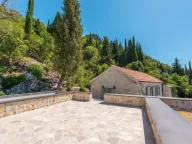 Izdavanje, kuća, 350m², Trebešin, Herceg Novi - image 34