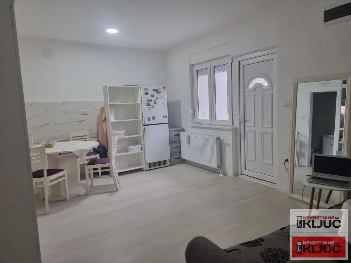 Sale, two bedroom apartment, 51m², Veternik, Novi Sad Sve Podlokacije