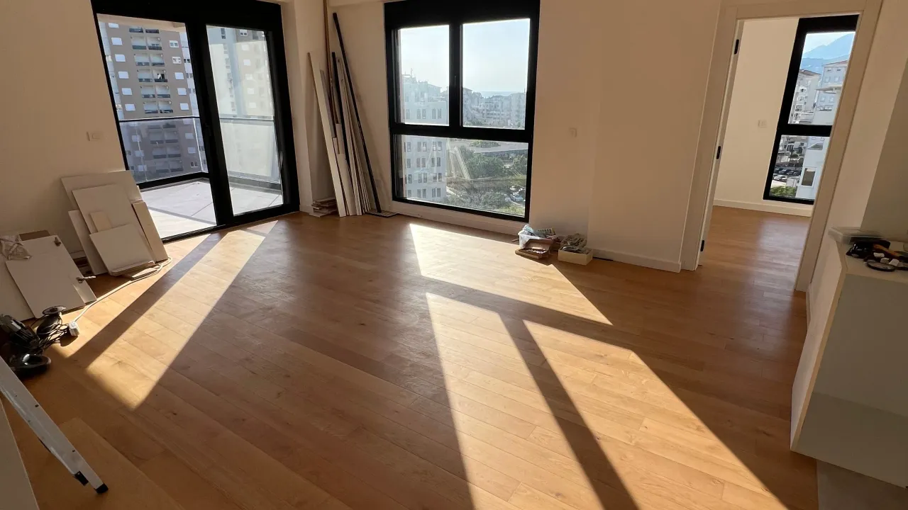 Sale, two bedroom apartment, 81m², Centar, Bar