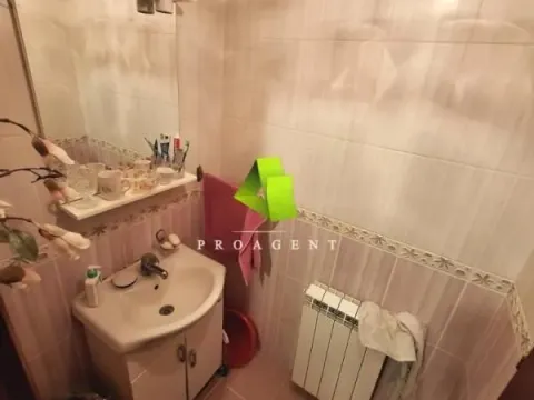 Izdavanje, kuća, 220m², Palilula, Niš - image 20