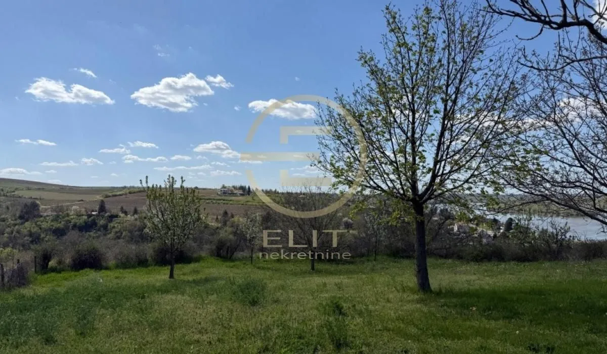 Prodaja, plac, 2106m², Banoštor, Beočin
