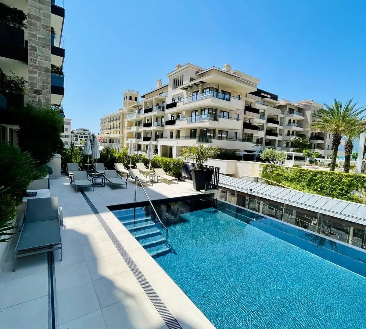 Rent, two bedroom apartment, 146m², Tivat, Crna Gora