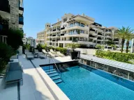 Izdavanje, dvosoban stan, 146m², Tivat, Crna Gora - image 14