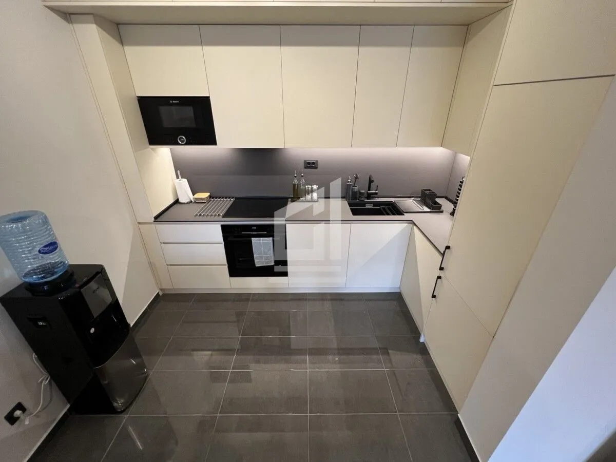 Izdavanje, trosoban stan, 96m², Master Kvart, Podgorica