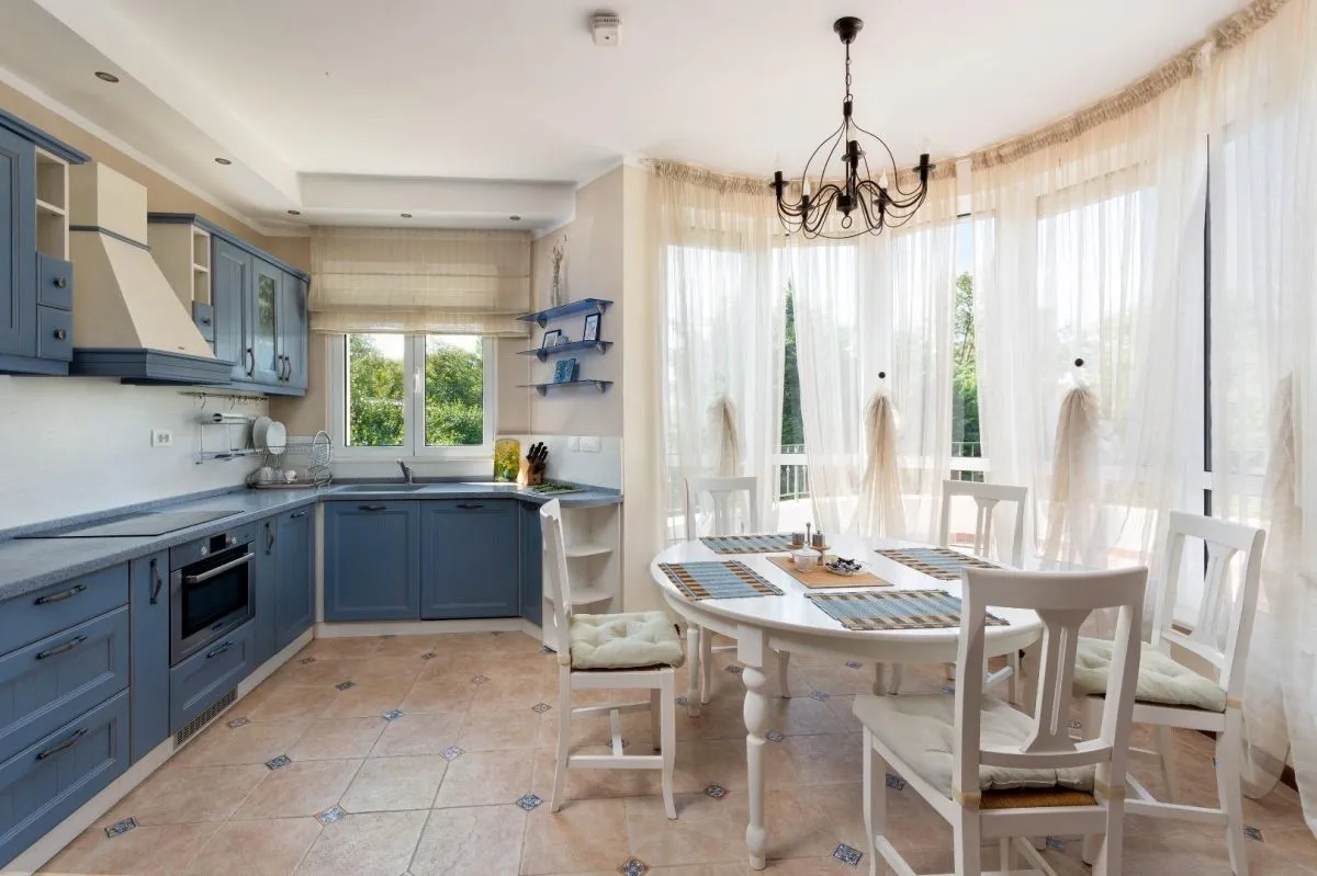 Sale, house, 414m², Reževići, Budva