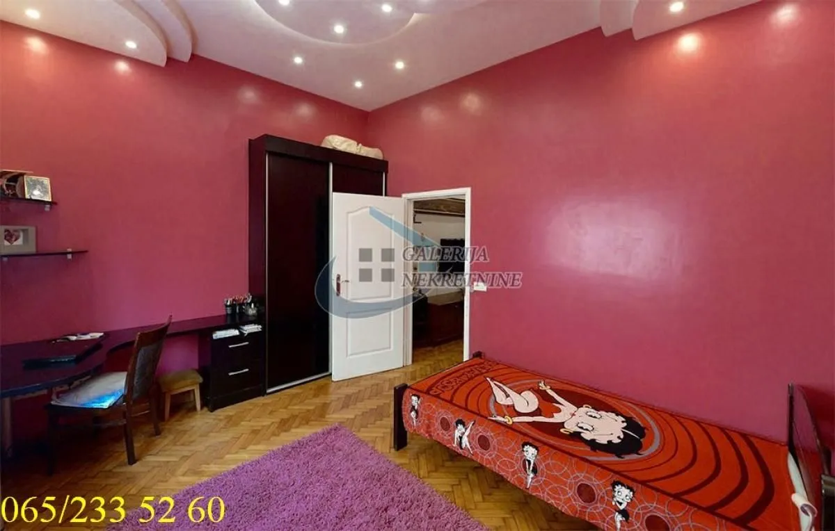 Sale, three bedroom apartment, 86m², Vračar Sve Podlokacije, Beograd