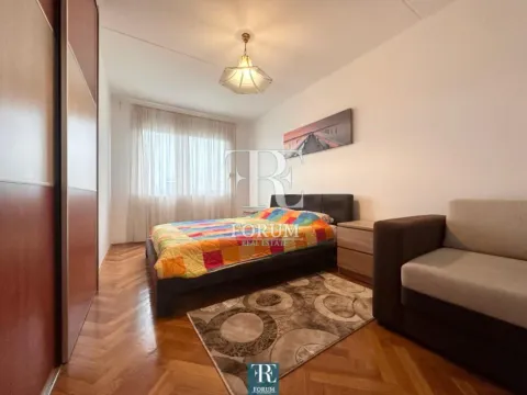 Izdavanje, dvosoban stan, 70m², Preko Morače, Podgorica - image 8