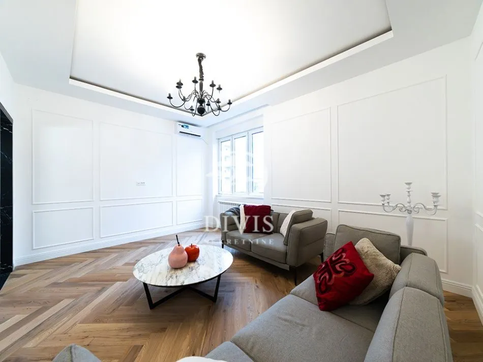 Prodaja, trosoban stan, 92m², Vračar Centar, Vračar Sve Podlokacije