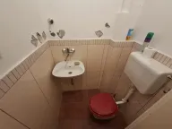 Izdavanje, trosoban stan, 122m², Centar, Novi Sad - image 19