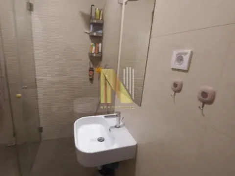 Rent, one bedroom apartment, 34m², Rotkvarija, Novi Sad Sve Podlokacije - image 7