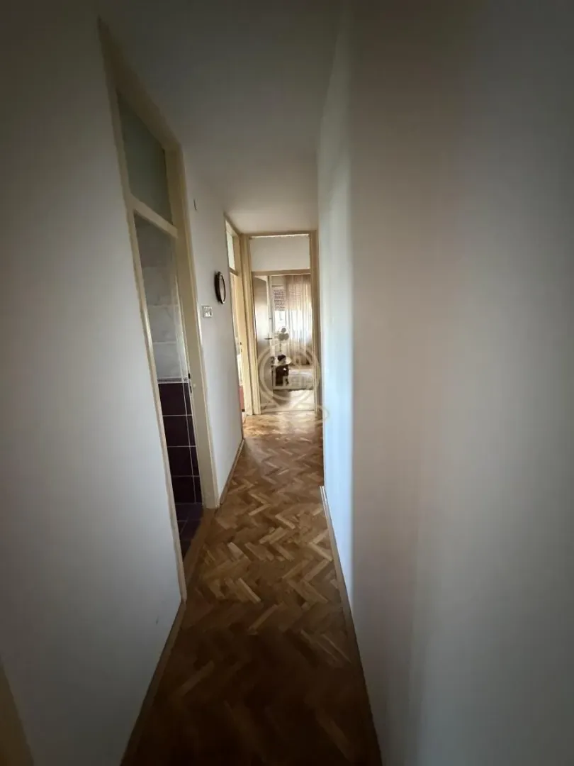 Prodaja, četvorosoban stan, 102m², Medijana, Niš