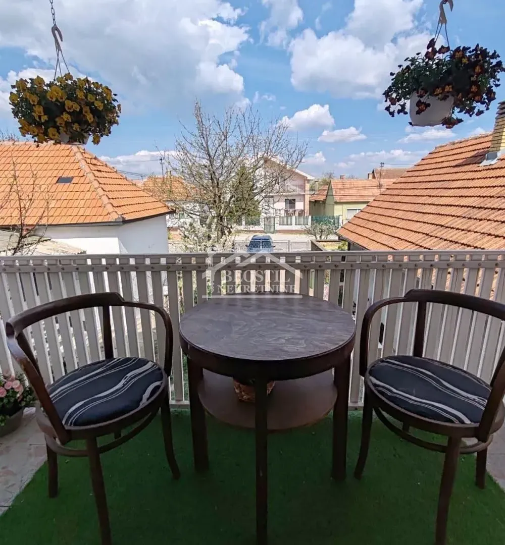 Sale, house, 221m², Ruma, Srbija