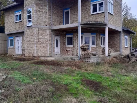 Prodaja, kuća, 208m², Sremska Kamenica, Petrovaradin - image 7