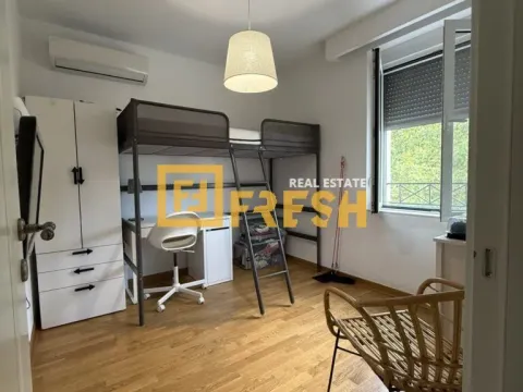 Prodaja, trosoban stan, 68m², Centar, Podgorica - image 2