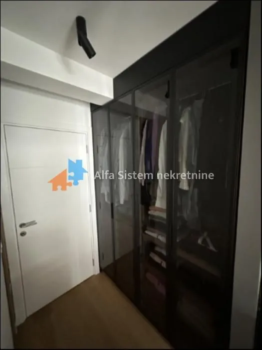 Rent, three bedroom apartment, 85m², Crveni Krst, Beograd