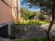 Prodaja, kuća, 300m², Dalmatinska ulica, Podgorica - image 8