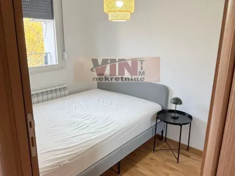 Prodaja, jednosoban stan, 33m², Zeleno Brdo, Zvezdara Sve Podlokacije - image 2