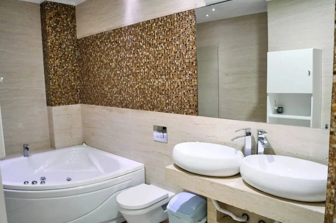 Rent, two bedroom apartment, 120m², Centar, Budva