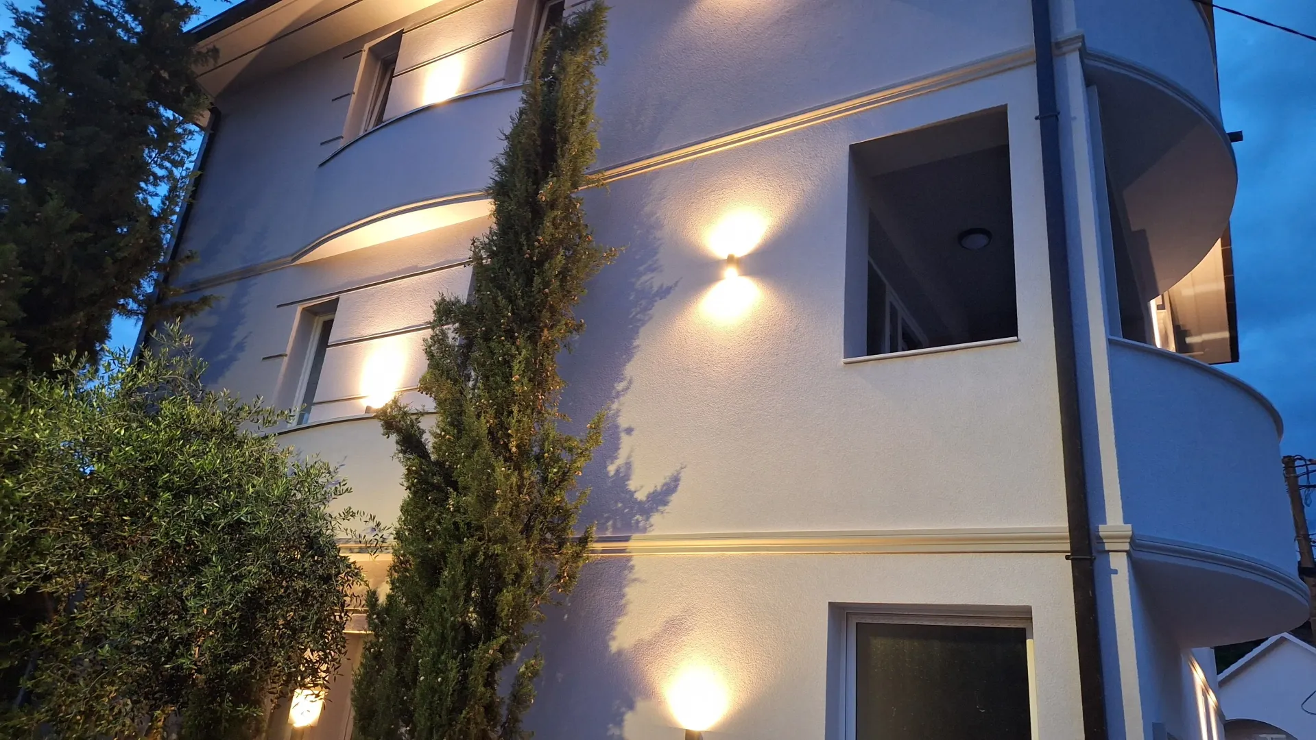 Prodaja, kuća, 400m², Zelenika, Herceg Novi