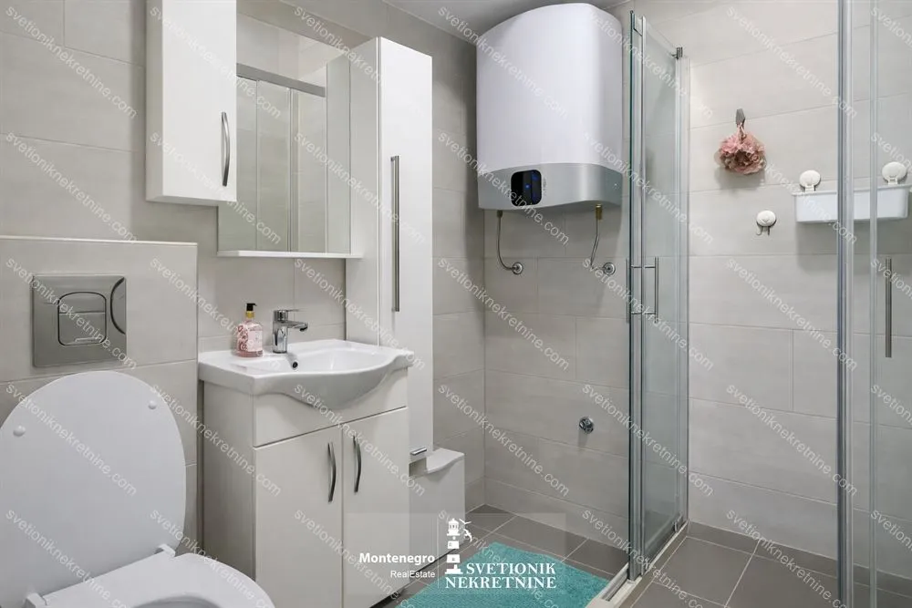 Prodaja, jednosoban stan, 52m², Đenovići, Herceg Novi