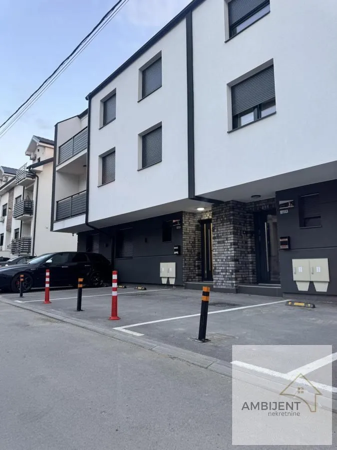 Prodaja, jednosoban stan, 40m², Surčin, Beograd