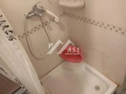 Izdavanje, stan, 24m², Bulevar Oslobodjenja, Novi Sad Sve Podlokacije - image 4