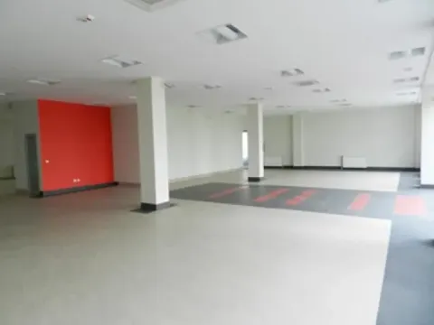 Rent, office space, 625m², Batajnica, Beograd - image 5