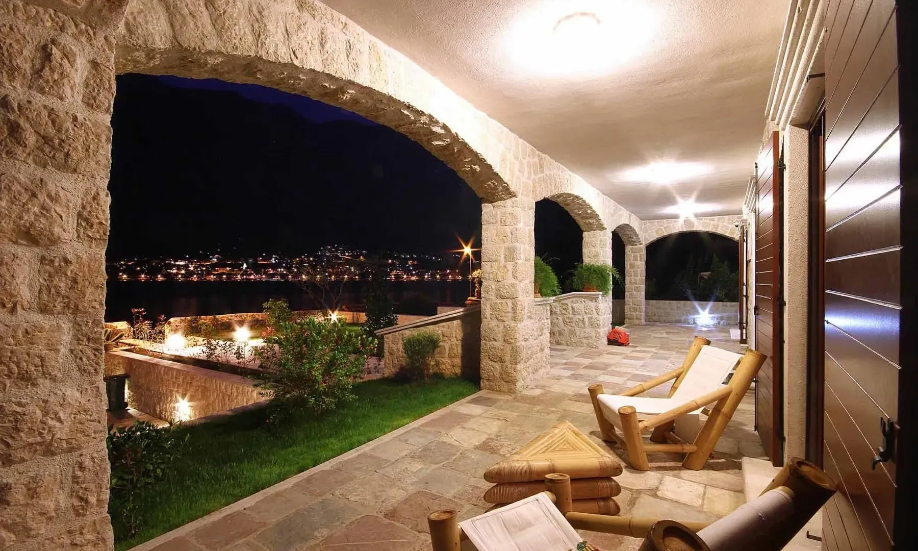 Sale, house, 497m², Prčanj, Kotor