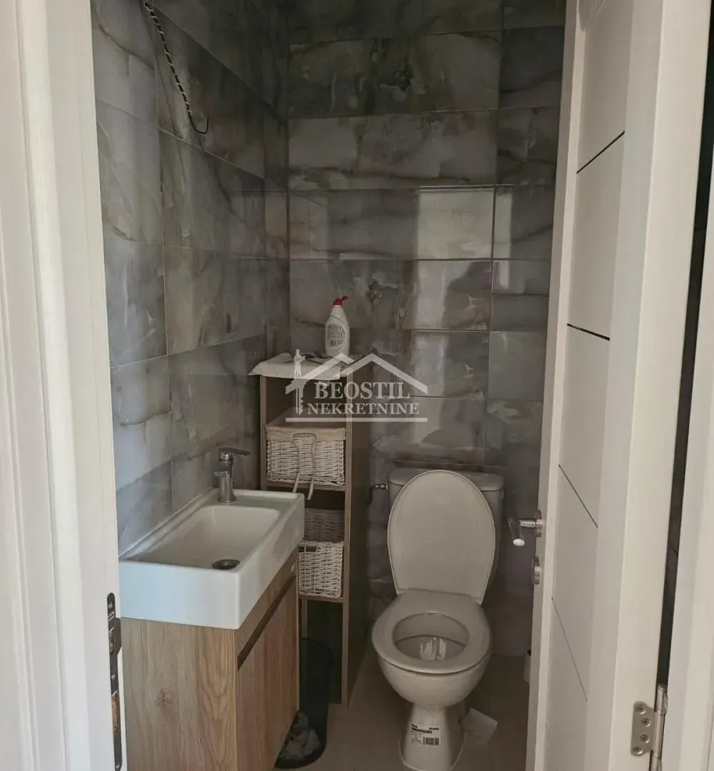 Sale, office space, 137m², Višnjica, Palilula Sve Podlokacije