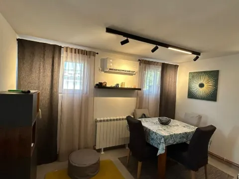 Sale, two bedroom apartment, 69m², Dedinje Sve Podlokacije, Beograd - image 15