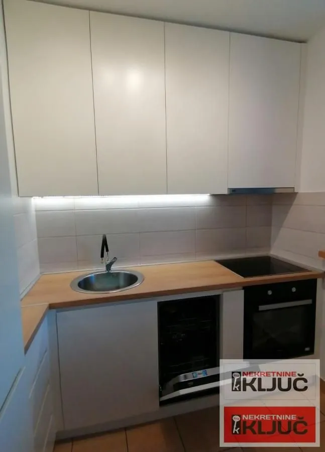 Rent, one bedroom apartment, 47m², Novo naselje, Novi Sad