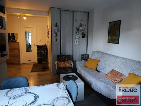 Prodaja, dvosoban stan, 50m², Avijatičarsko naselje, Novi Sad Sve Podlokacije - image 2