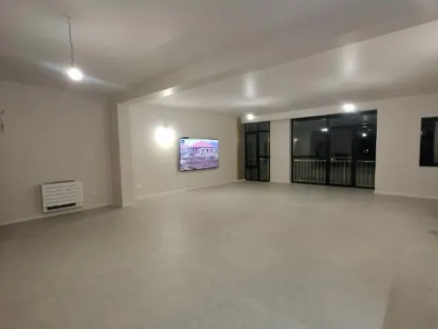 Sale, two bedroom apartment, 111m², Bečići, Budva - image 2