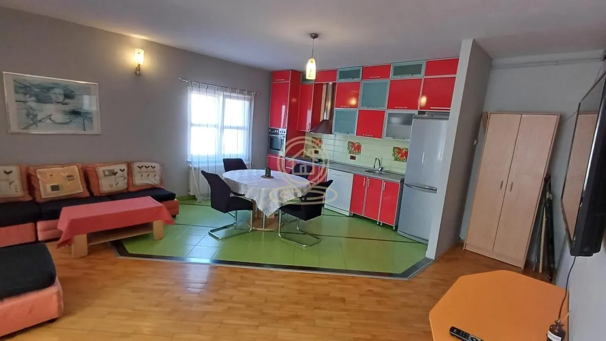 Rent, three bedroom apartment, 60m², Zvezdara Sve Podlokacije, Beograd