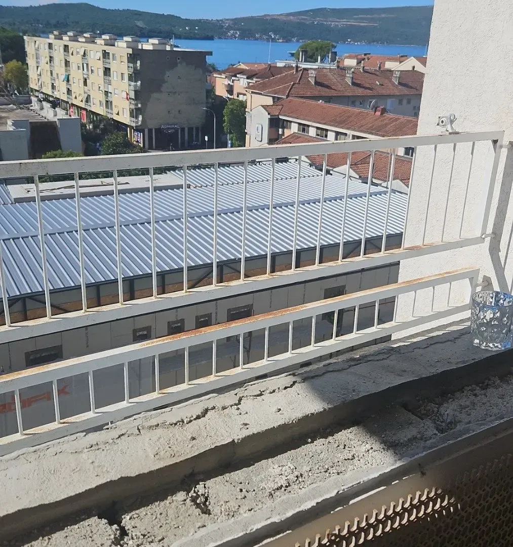 Rent, two bedroom apartment, 70m², Centar, Tivat