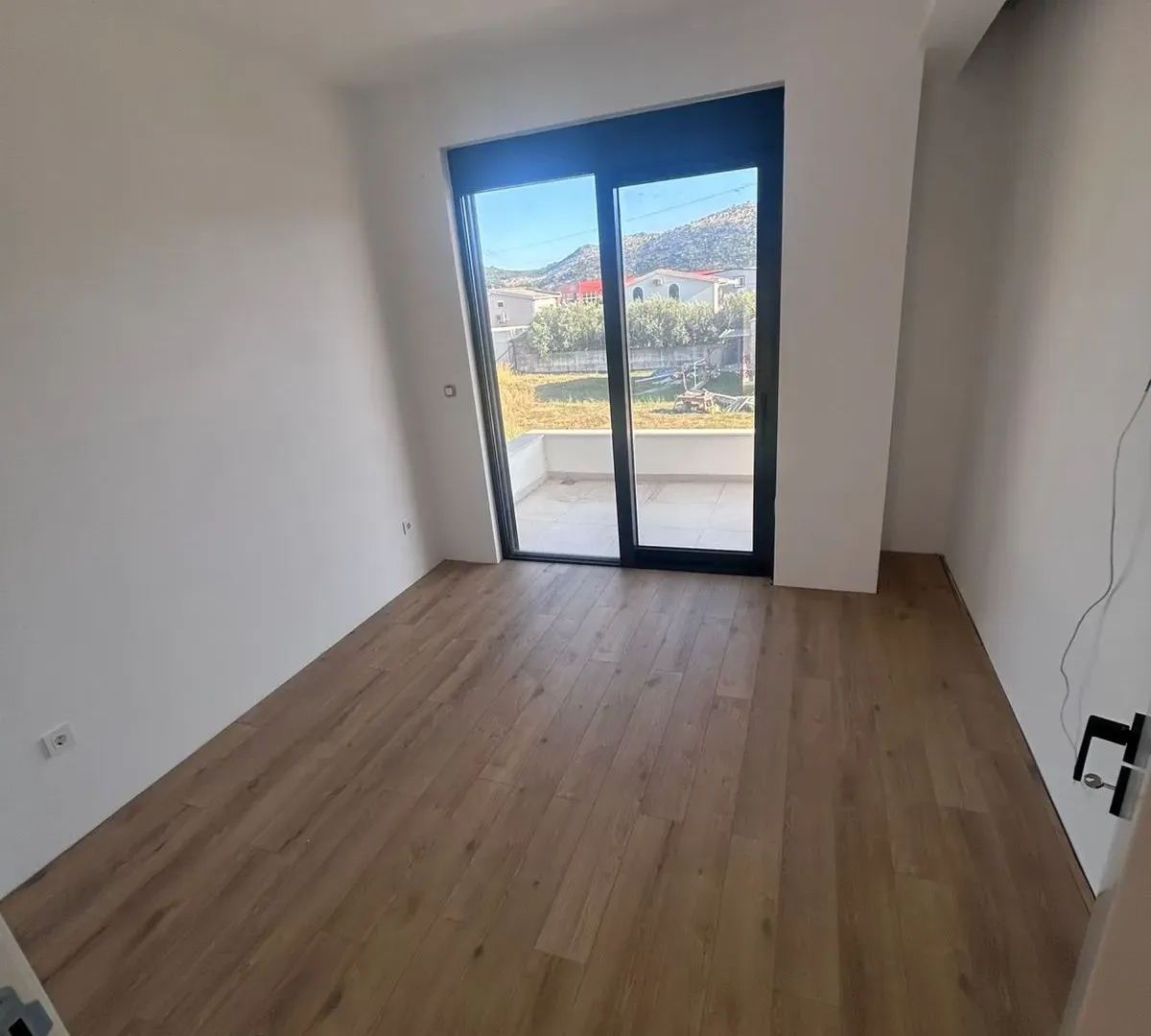 Prodaja, kuća, 225m², Polje, Bar